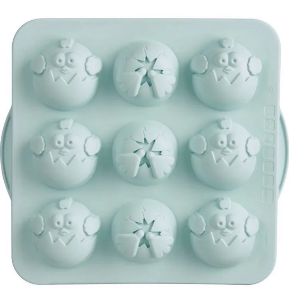Trudeau Structure Silicone Chicks Eggs CUPCAKE PAN Mold - Brand New - BPA Free